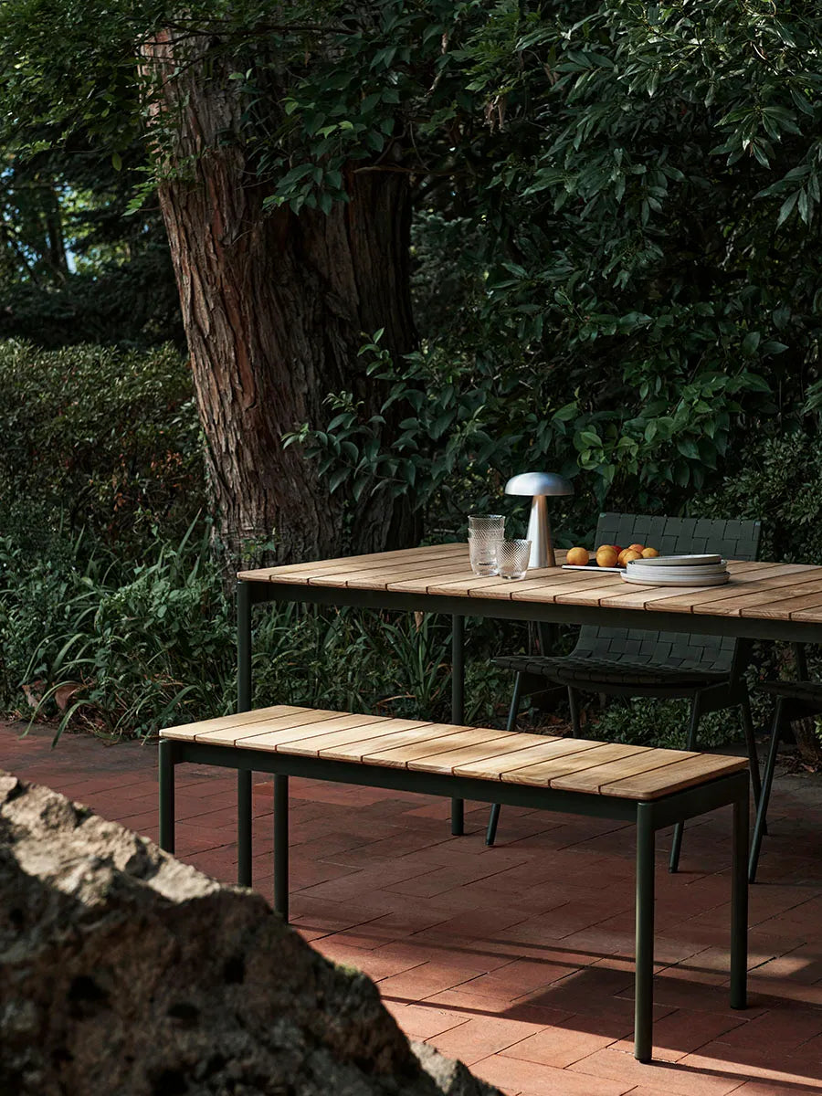 Ville AV26 Havebord, 220x90 fra &Tradition