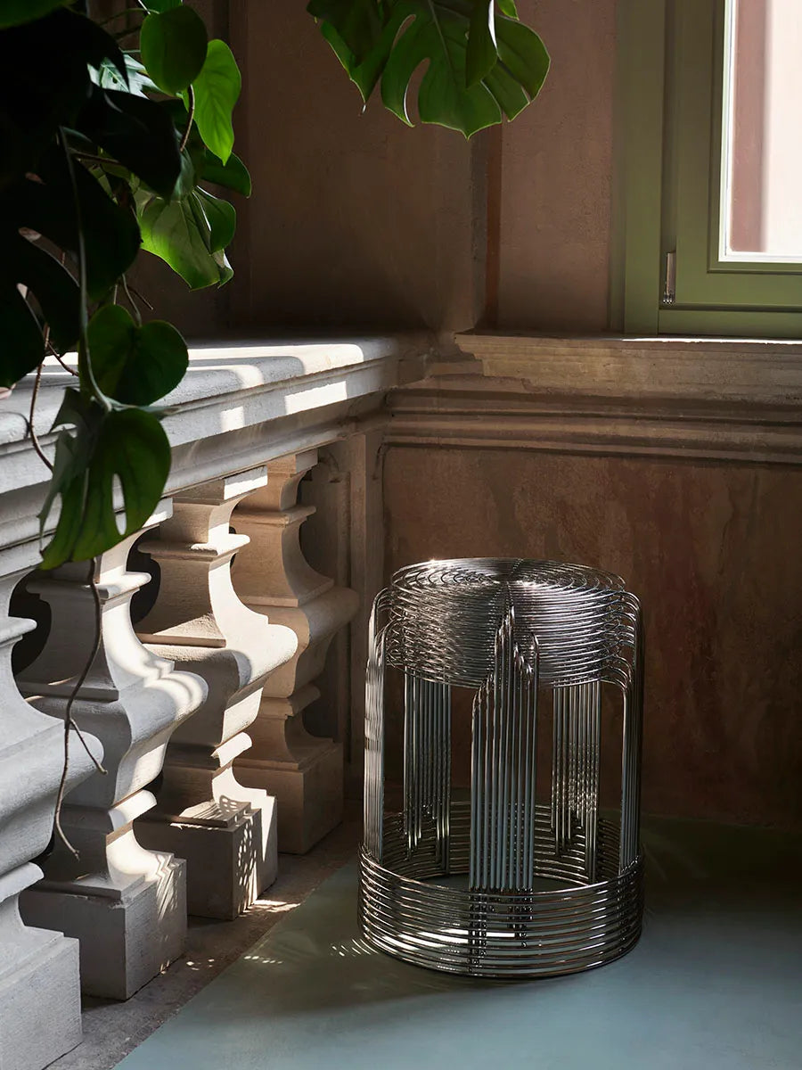 Wire Stool VP11 af Verner Panton