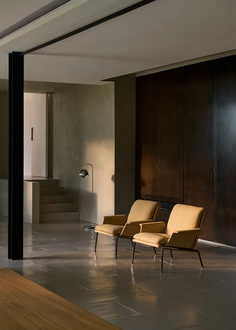 Muno LN19 Lounge Chair fra &Tradition - Cifrado 0221 / Dark Chrome - Jacobsen Plus