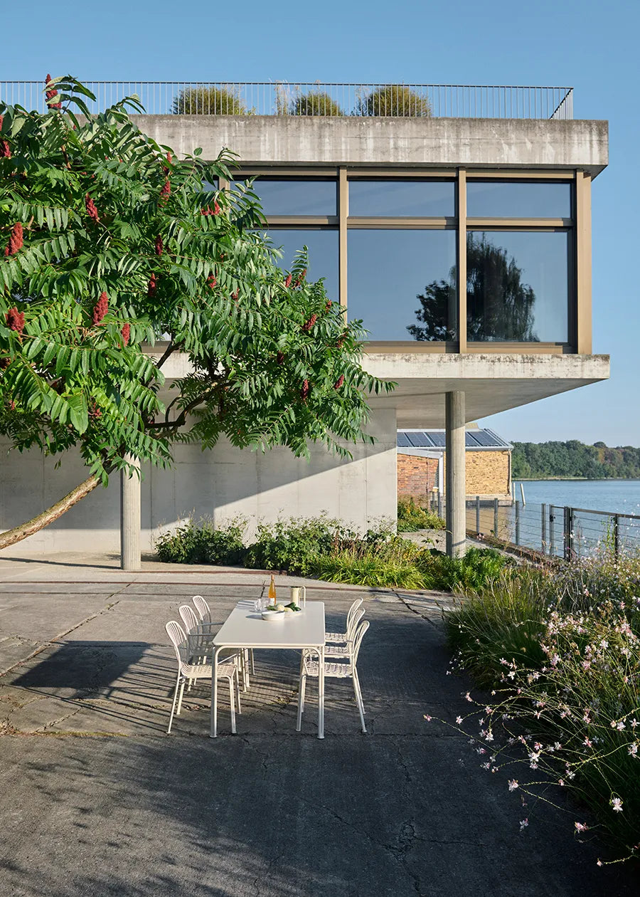 Thorvald SC99 Havebord, 220x95 fra &Tradition