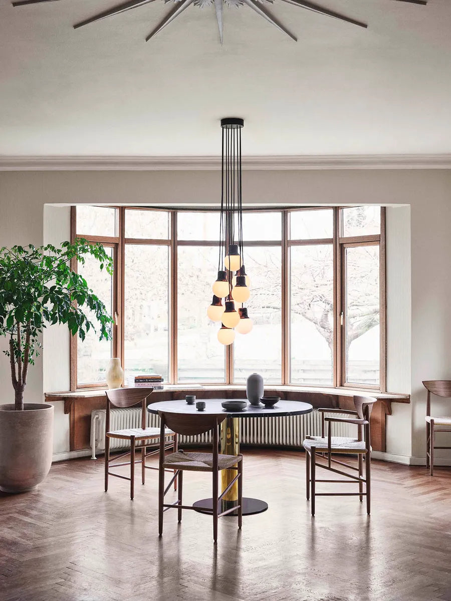 HM4 Drawn spisebordsstol af Hvidt & Mølgaard