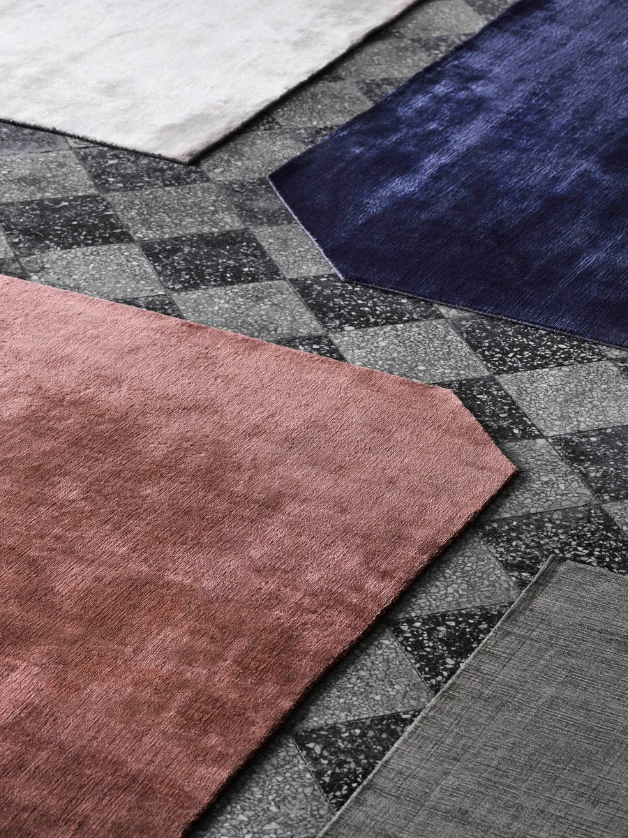 The Moor Rug AP6 240x240 fra &Tradition