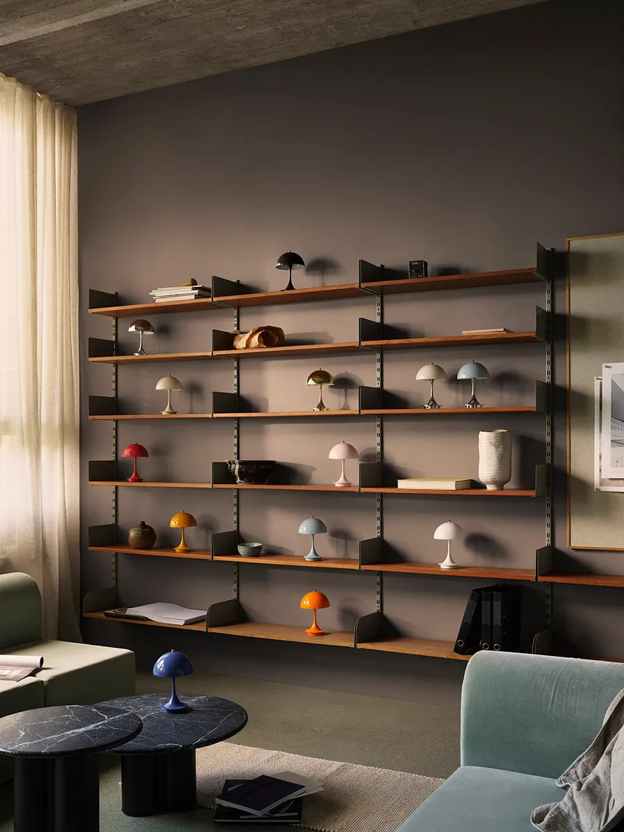 Panthella 160 Portable V3, opaque black af Verner Panton