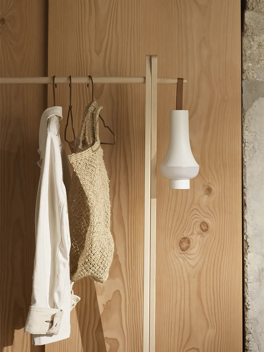 Tomoshi Portable, white fra Louis Poulsen - 4 - Jacobsen Plus