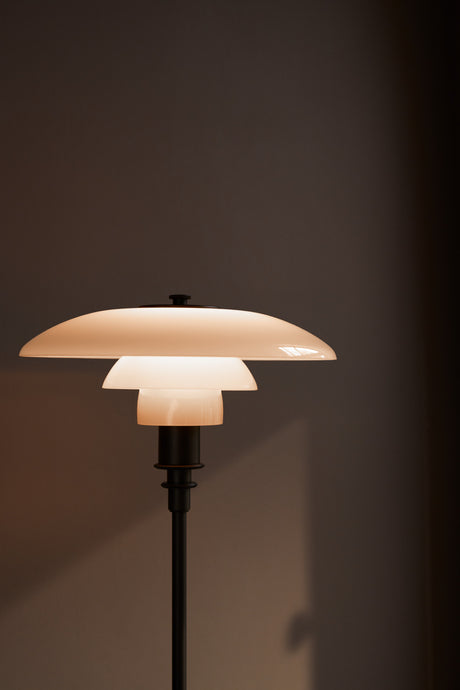 Limited Edition 2025 PH 3/2 Bordlampe fra Louis Poulsen - 2 - Jacobsen Plus