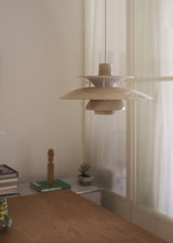 PH 5 Ø320 Opal Beige Pendel af Poul Henningsen - 2 - Jacobsen Plus