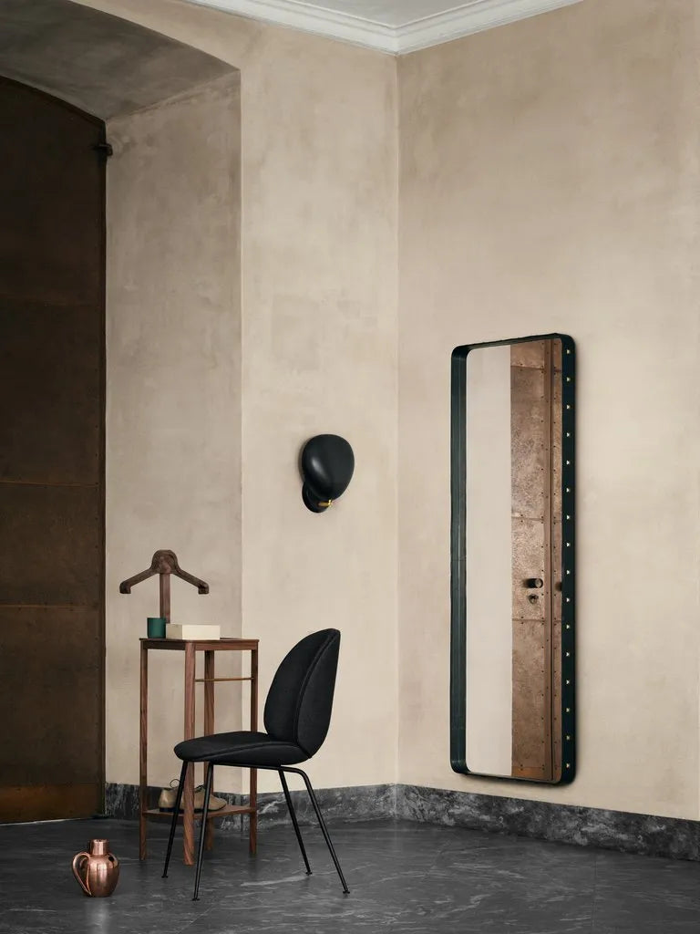 Beetle Chair, fuldpolstret fra GUBI