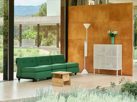 Perforated Cabinet Floor, Medium fra Hay - Eggshell - Jacobsen Plus