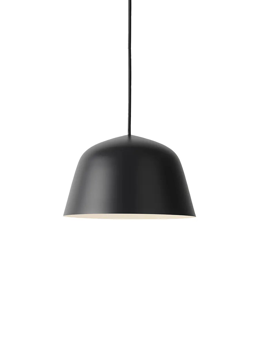 Ambit Pendant Lampe, Ø 25 cm fra Muuto - Black - Jacobsen Plus