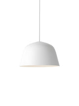 Ambit Pendant Lampe, Ø 25 cm fra Muuto - White - Jacobsen Plus
