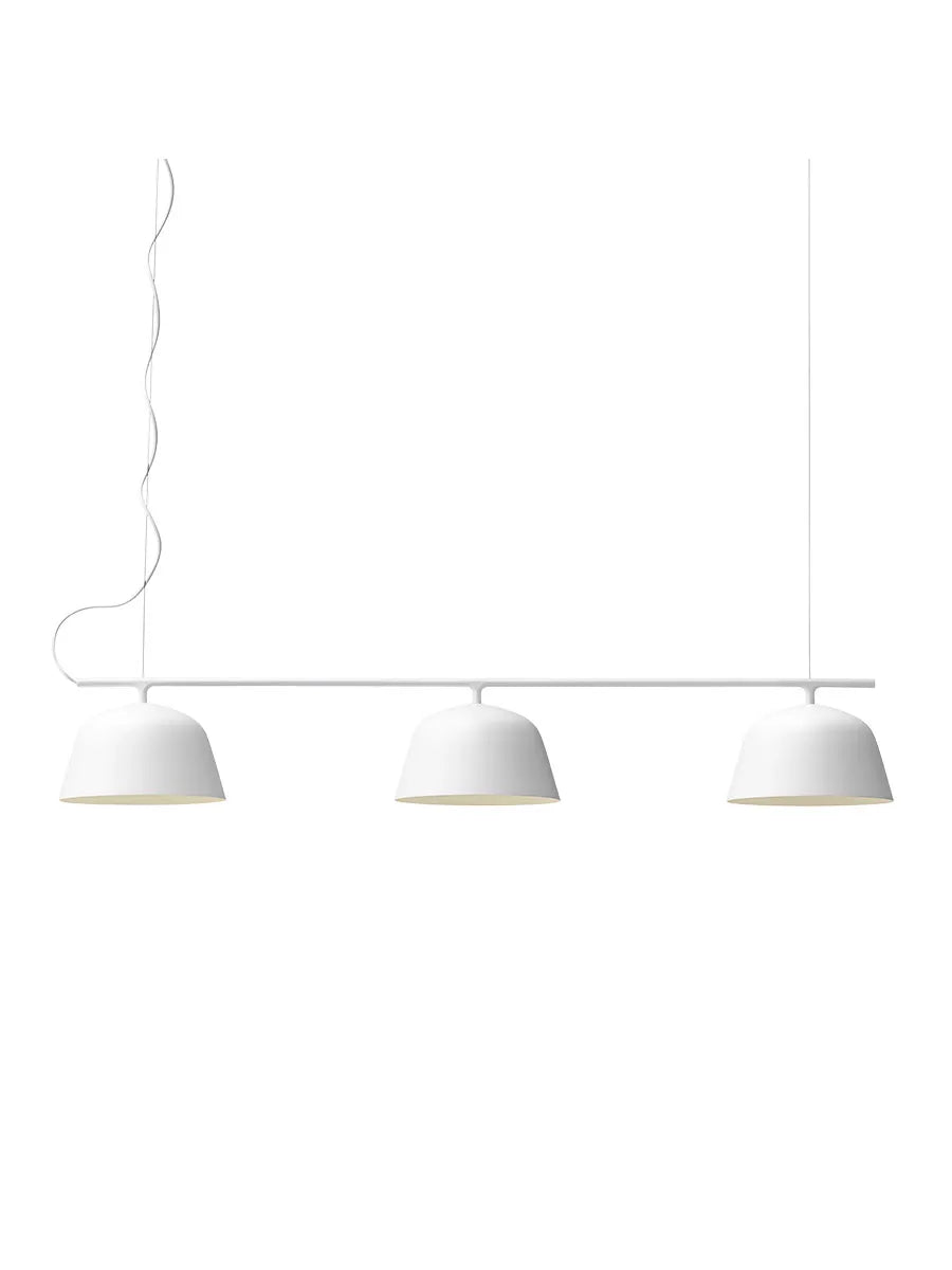 Ambit Rail Lamp fra Muuto - White - Jacobsen Plus