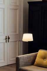 Americana Standerlampe fra Santa and Cole - 2 - Jacobsen Plus