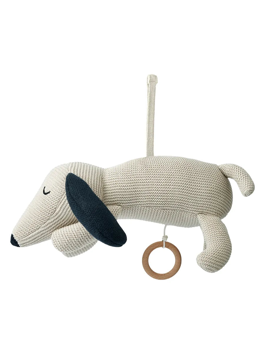 Angela Music, Dog fra Liewood