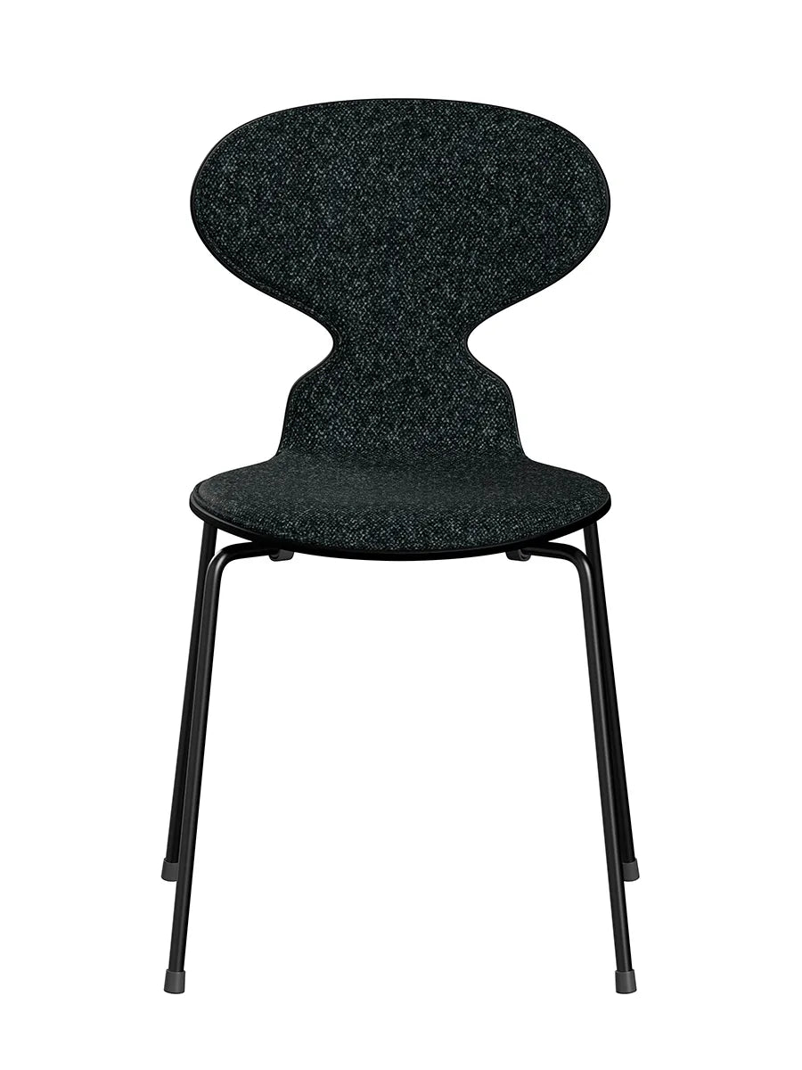 3101 Myren Stol, forsidepolstret af Arne Jacobsen - Sortfarvet ask-Vanir 193 tekstil / Brown Bronze - Jacobsen Plus