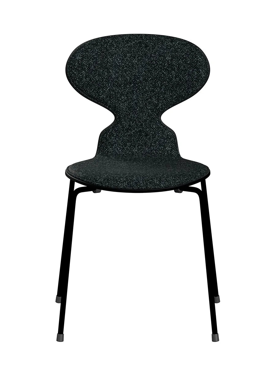 3101 Myren Stol, forsidepolstret af Arne Jacobsen - Sortfarvet ask-Vanir 193 tekstil / Sort - Jacobsen Plus