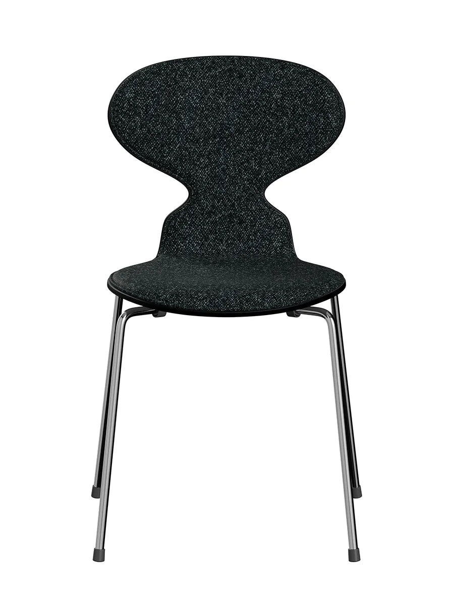 3101 Myren Stol, forsidepolstret af Arne Jacobsen - Sortfarvet ask-Vanir 193 tekstil / Krom - Jacobsen Plus