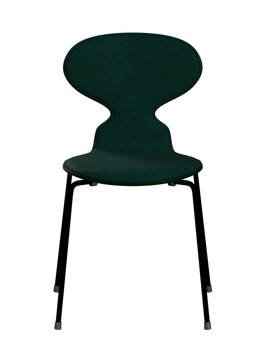 3101 Myren Stol, forsidepolstret af Arne Jacobsen - Evergreen farvet ask-Vidar 1062 tekstil / Sort - Jacobsen Plus