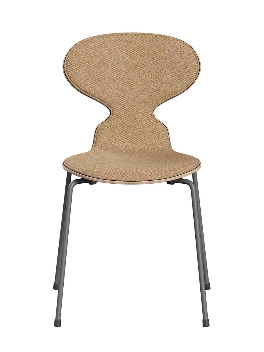 3101 Myren Stol, forsidepolstret af Arne Jacobsen - Egefinér-Vanir 413 tekstil / Silver Grey - Jacobsen Plus