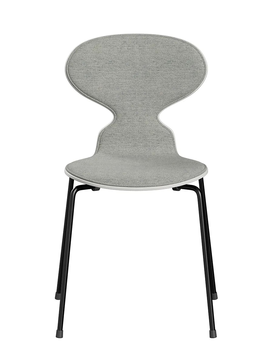 3101 Myren Stol, forsidepolstret af Arne Jacobsen - Hvidfarvet ask-Hallingdal 110 tekstil / Brown Bronze - Jacobsen Plus