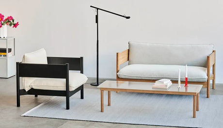 Arbour Club Lænestol fra Hay - Stofgruppe 1 / Black water-based lacquered beech - Jacobsen Plus