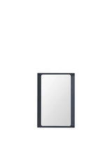 Arced Mirror, 80x55 fra Muuto - Midnight Blue - Jacobsen Plus