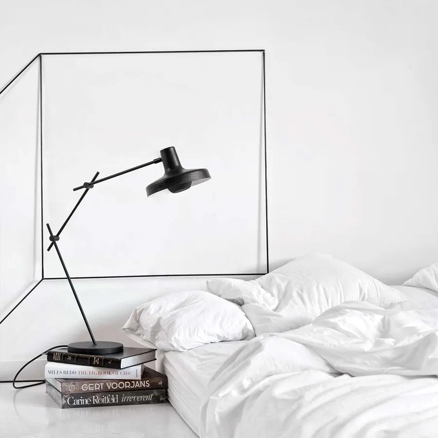 Arigato bordlampe fra Grupa