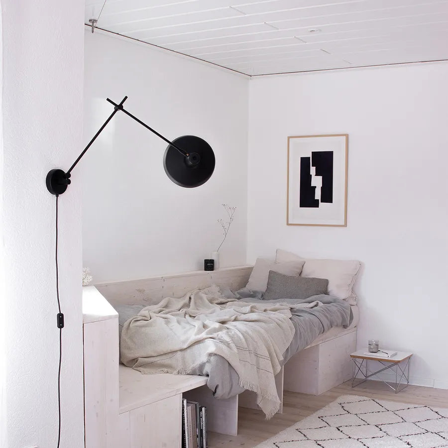 Arigato væglampe fra Grupa