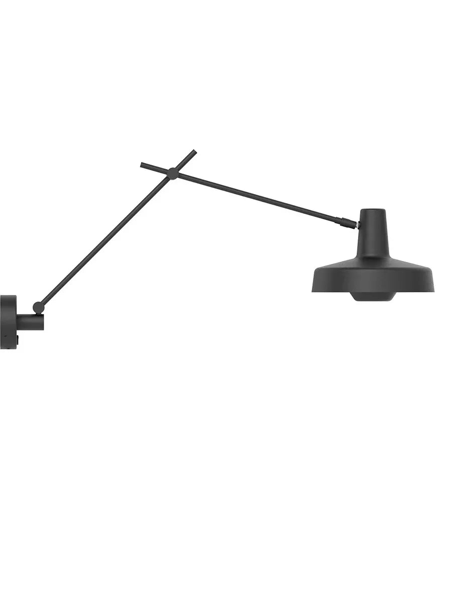 Arigato væglampe fra Grupa