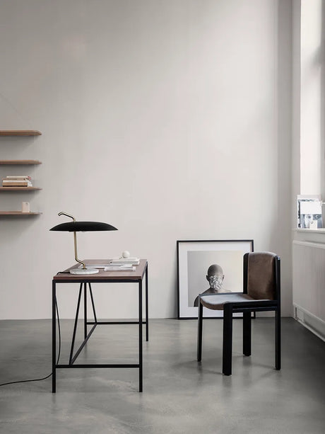 Model 537 Bordlampe fra Astep - Black - Jacobsen Plus