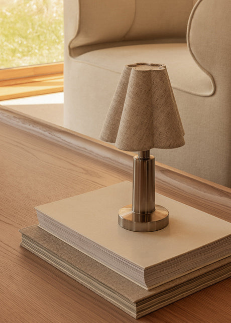 Audo Copenhagen - Admiral portable bordlampe - 2 - Jacobsen Plus