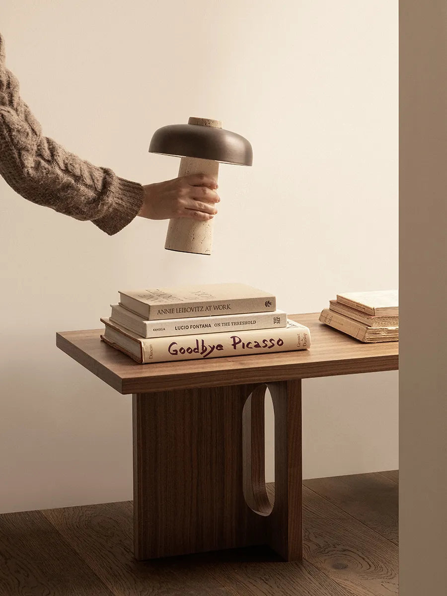 Reverse Portable Lamp fra Audo Copenhagen