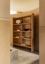 Crescent reol, egefiner fra Audo Copenhagen - 1 - Jacobsen Plus