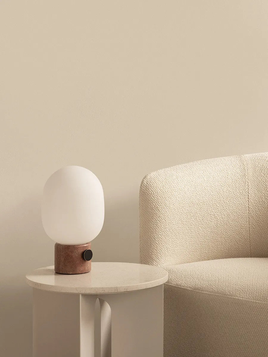 JWDA Table Lamp, red travertine stone fra Audo Copenhagen