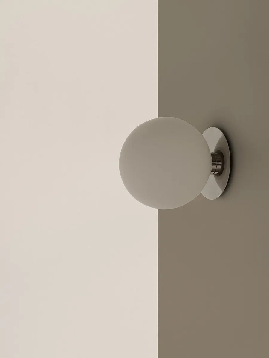 TR Bulb Ceiling/Wall, polished steel fra Audo Copenhagen - 4 - Jacobsen Plus