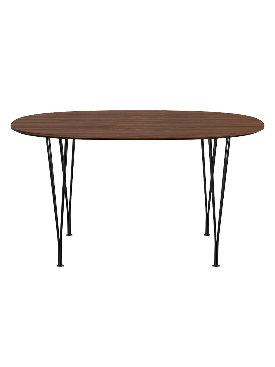 Piet Hein B611 Superellipse spisebord, 135 x 90 cm fra Fritz Hansen - Valnød finér m. finérkant - Sort stel - Jacobsen Plus