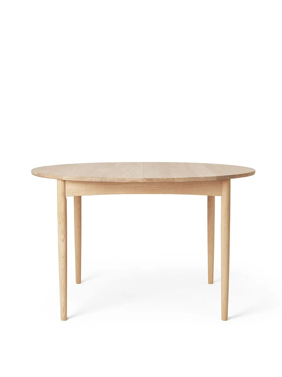 BM0121 Spisebord, sæbebehandlet eg af Børge Mogensen