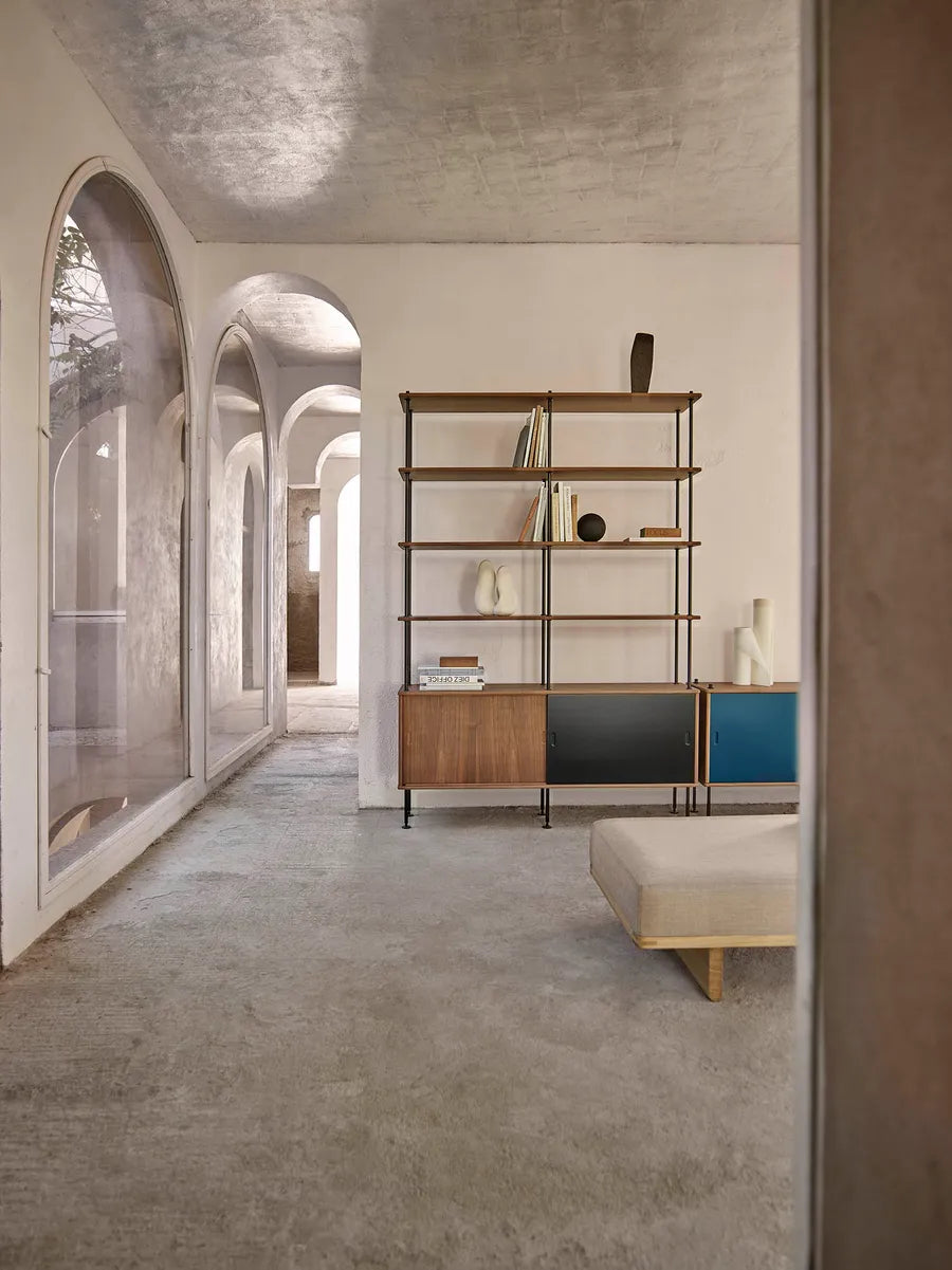 BM0253-1 Reol af Børge Mogensen