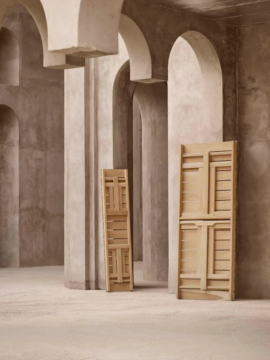 BM1771 Udendørs Spisebord af Børge Mogensen