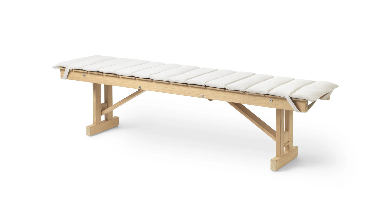 BM1871 havebænk i teak, inkl. hynde af Børge Mogensen