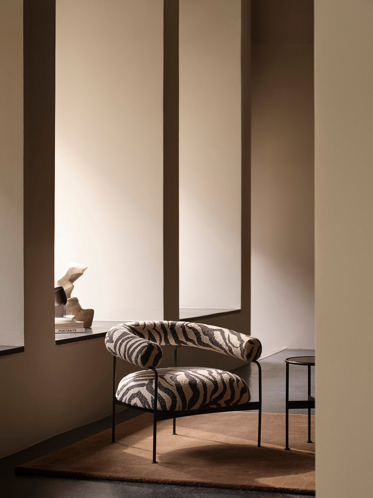 DK3 Baia Lounge Chair - 3 - Jacobsen Plus
