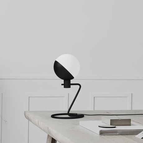 Baluna bordlampe fra Grupa - 2 - Jacobsen Plus