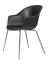 Bat Spisestol, conic base fra GUBI - Chrome base / Black - Jacobsen Plus