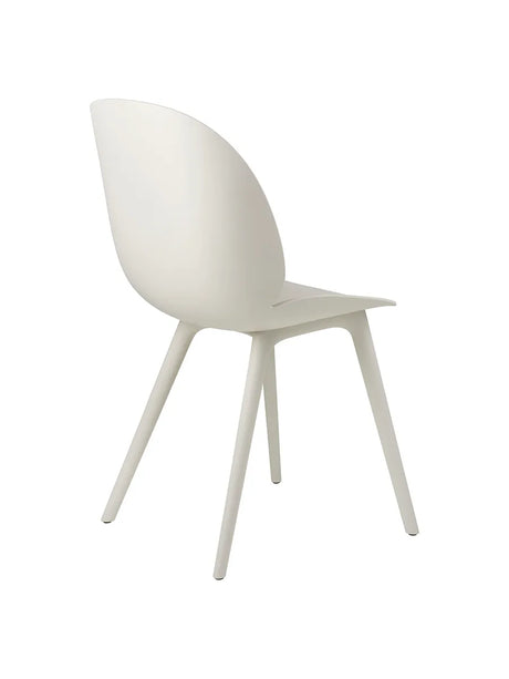 Beetle Outdoor Spisestol fra GUBI - Alabaster White - Jacobsen Plus