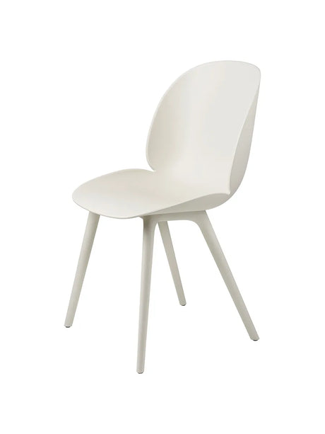 Beetle Outdoor Spisestol fra GUBI - Alabaster White - Jacobsen Plus