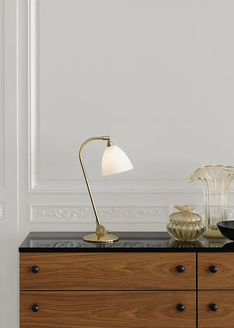 Bestlite BL2 Bordlampe fra GUBI - 2 - Jacobsen Plus