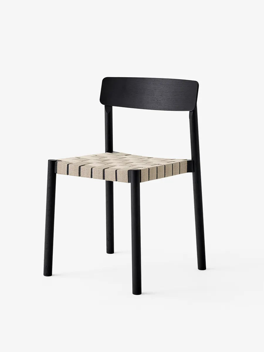 Betty TK1 spisebordsstol fra &Tradition - Black - Jacobsen Plus