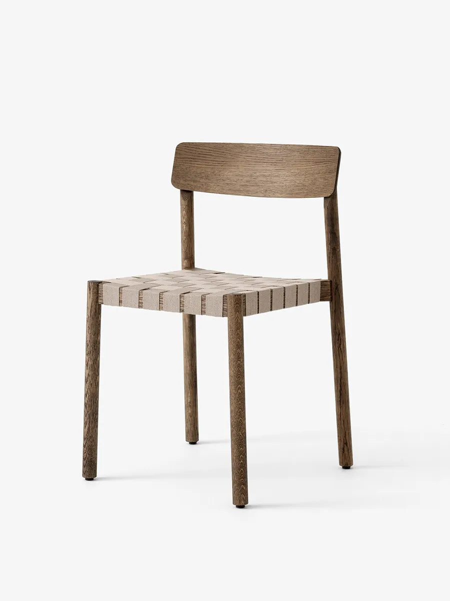 Betty TK1 spisebordsstol fra &Tradition - Smoked Oiled Oak - Jacobsen Plus
