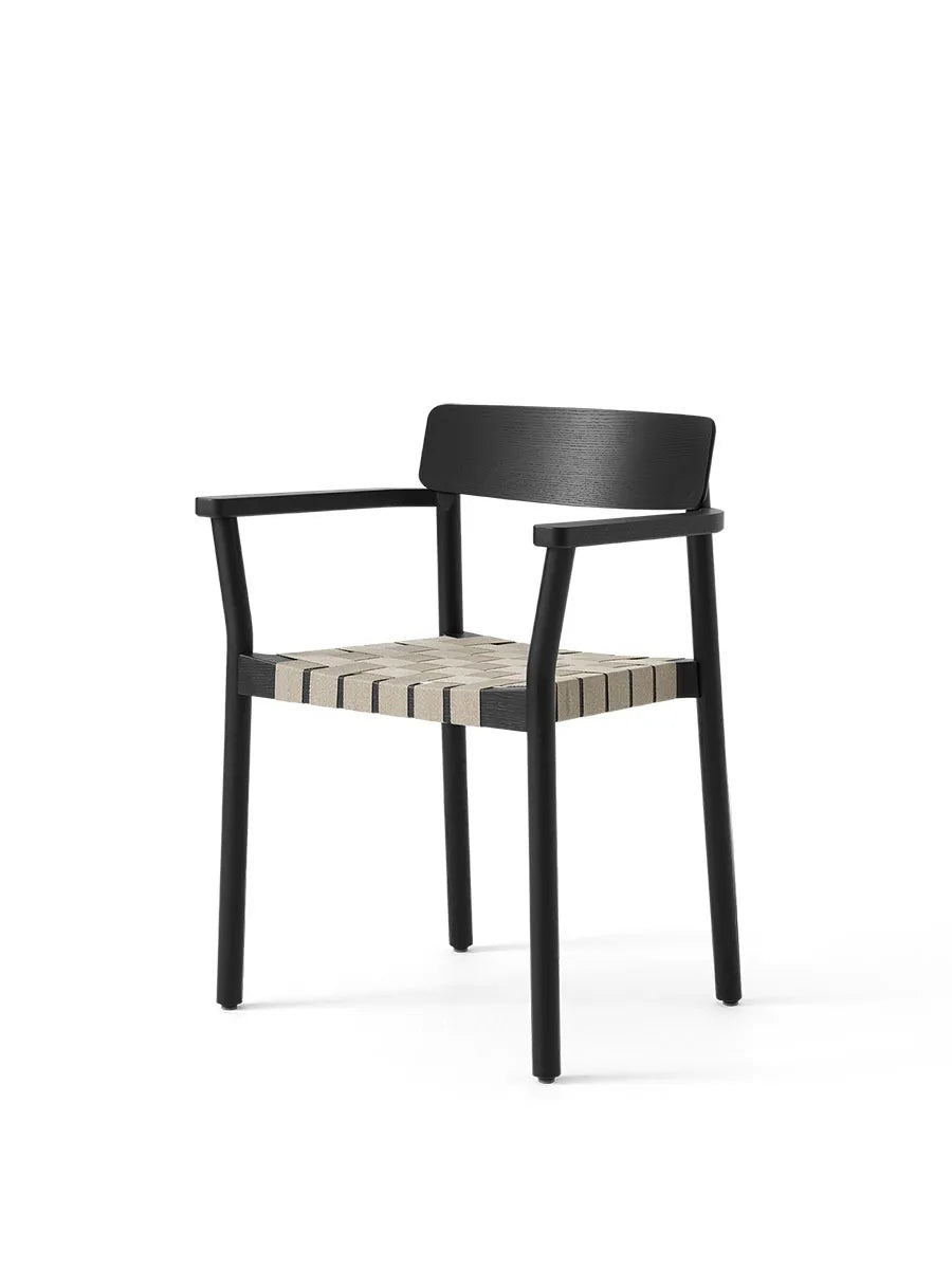 Betty TK9 Spisebordsstol, sortlakeret eg fra &Tradition