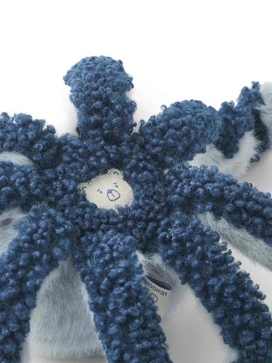 Binnie Octopus Teddy, arctic blue fra Liewood - 3 - Jacobsen Plus