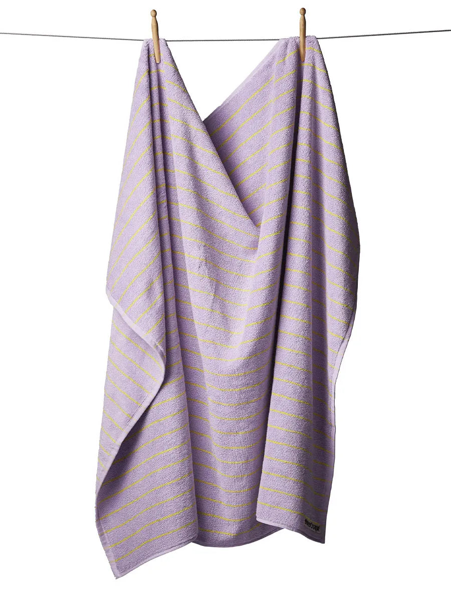 Naram towel - Lilac & Neon yellow fra Bongusta